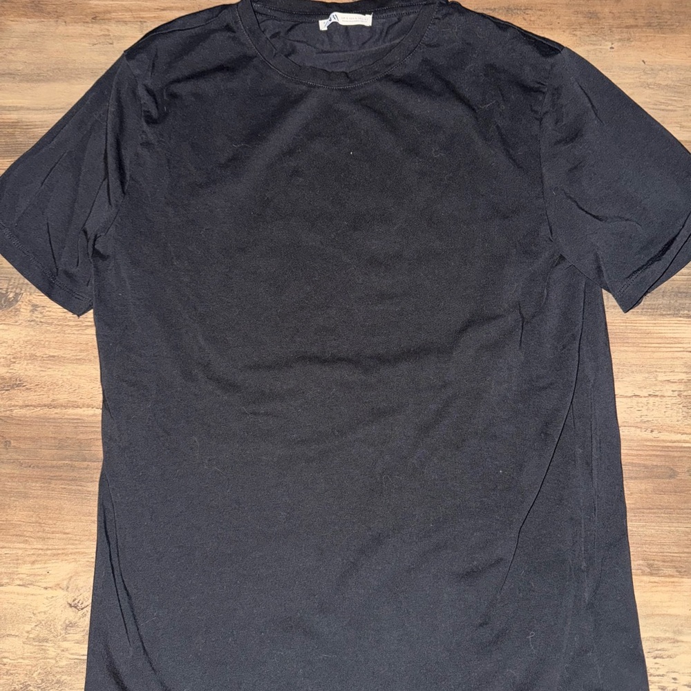 Zara Men's Black Short Sleeve Tee